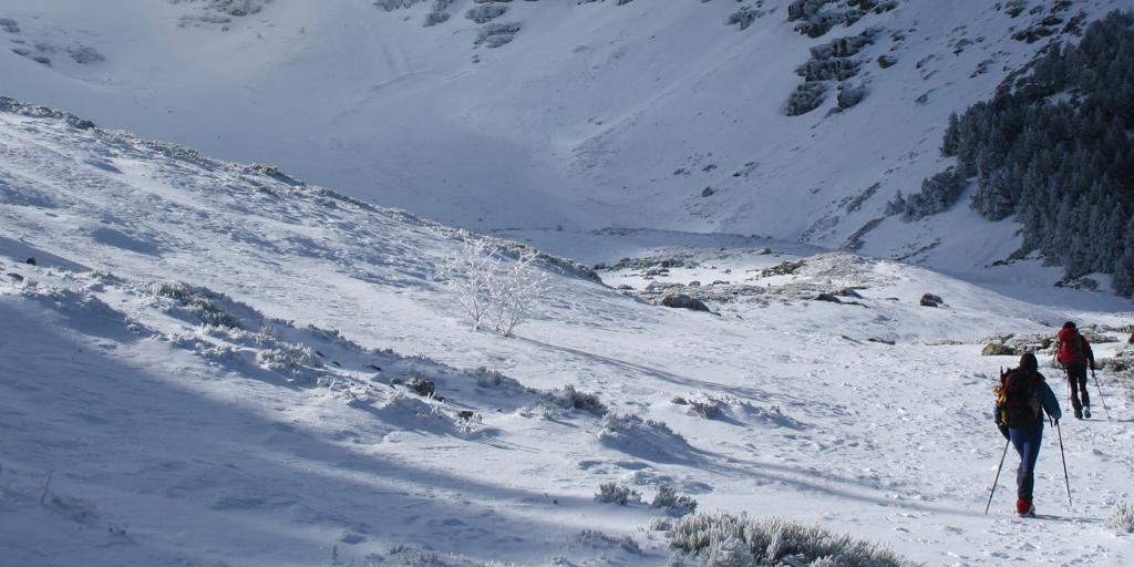 Mueren tres montañeros tras precipitarse en el Parque Natural del Moncayo