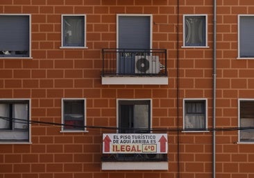 Consumo identifica más de 15.200 pisos turísticos ilegales en Madrid y pide a Almeida eliminar sus anuncios
