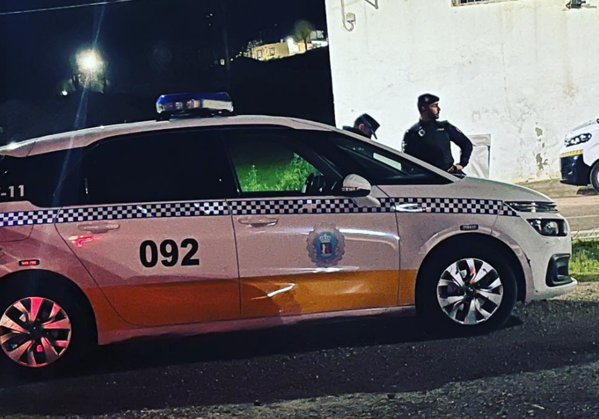 Agentes de la Policía Local de Badajoz en una imagen de archivo