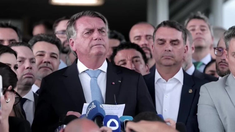 Expresidente Bolsonaro acusa al Supremo de tener algo "personal" contra él tras ser imputado