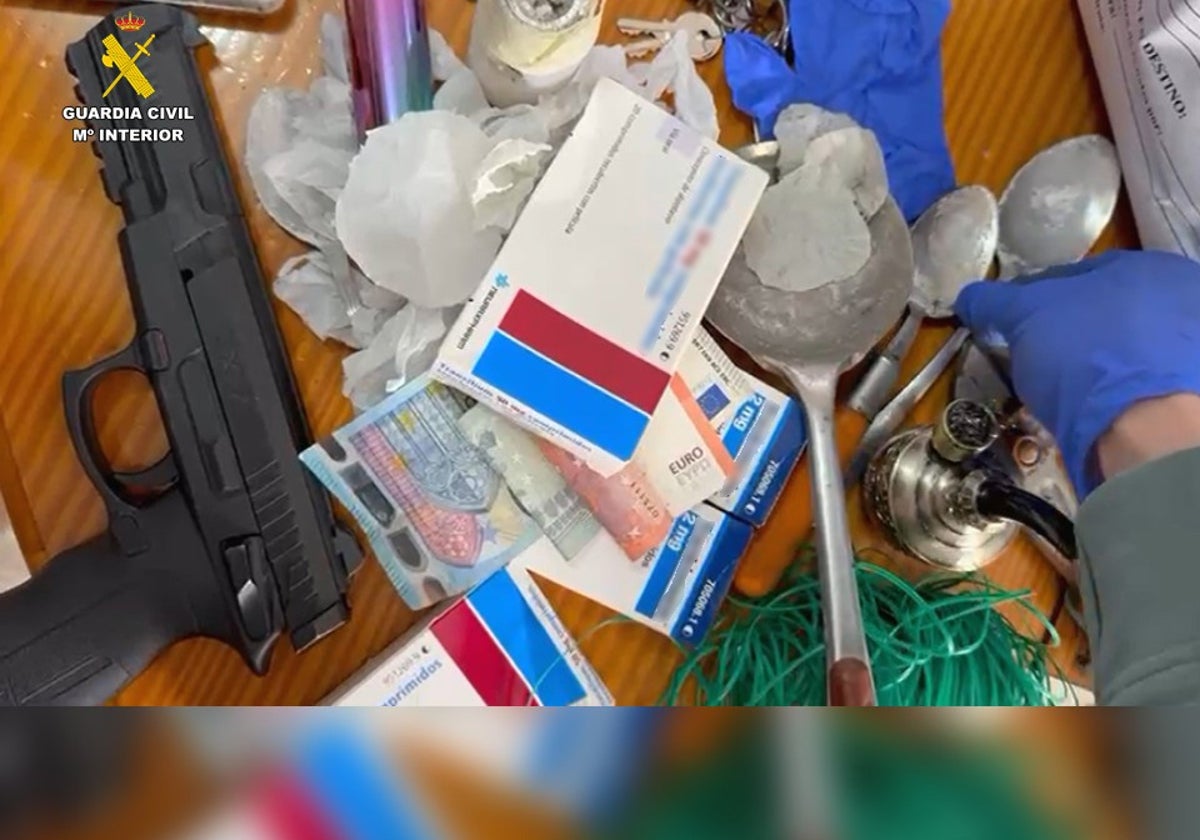 Droga intervenida durante la operación de la Guardia Civil