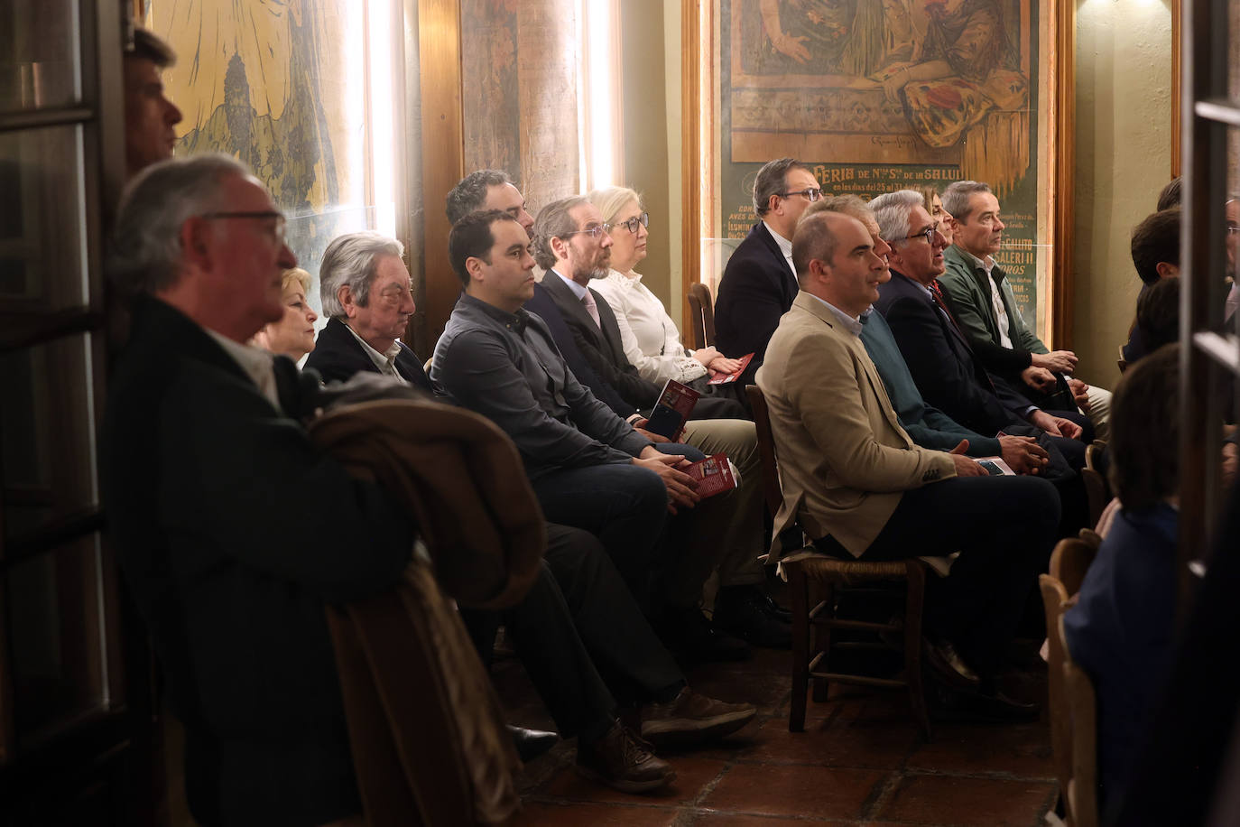 La emotiva entrega de la Veleta de Plata a Rafael Córdoba, de Pérez Barquero, en imágenes