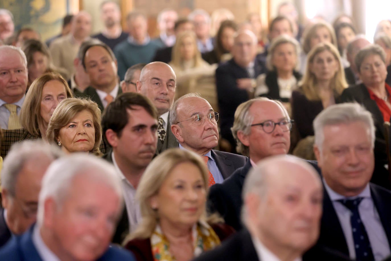 La emotiva entrega de la Veleta de Plata a Rafael Córdoba, de Pérez Barquero, en imágenes