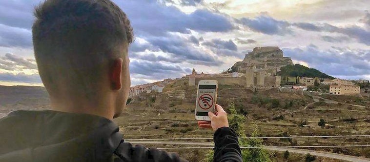 Indignación e impotencia en dos pequeños pueblos de la Sierra Norte de Guadalajara que llevan casi 10 días sin internet