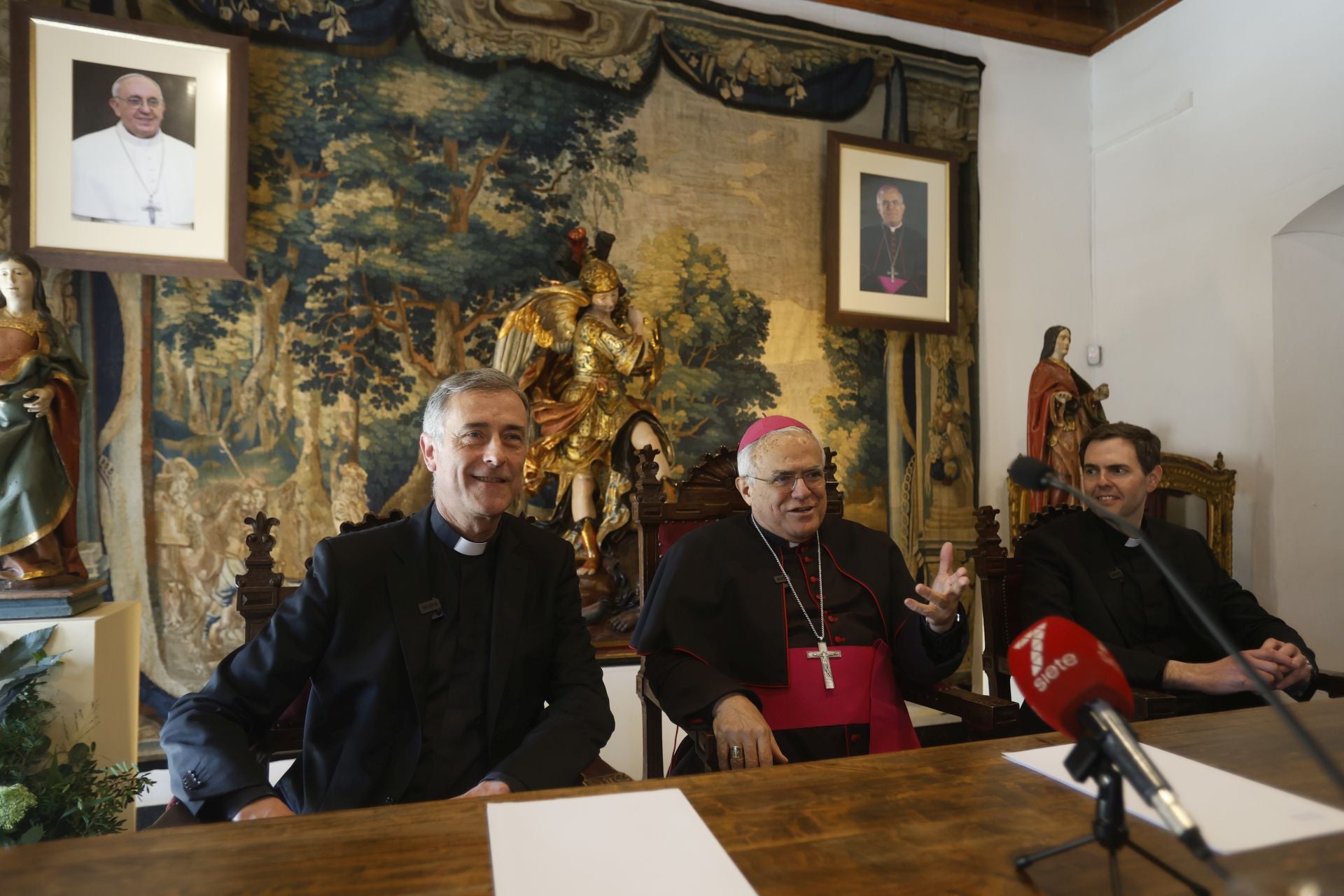 El anuncio del nuevo obispo de Córdoba, en imágenes