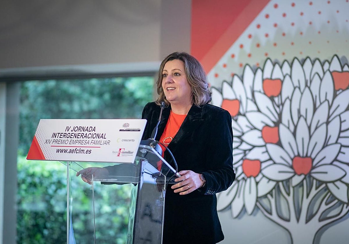 Patricia Franco en intervención en la clausura de la IV Jornada Intergeneracional de AEFCLM