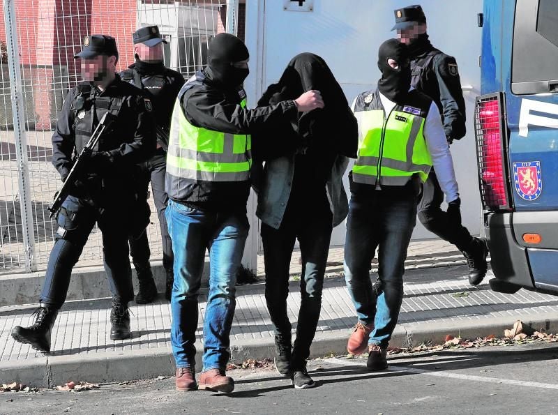 Agentes de la Policía arrestan a un presunto yihadista en otra operación antiterrorista