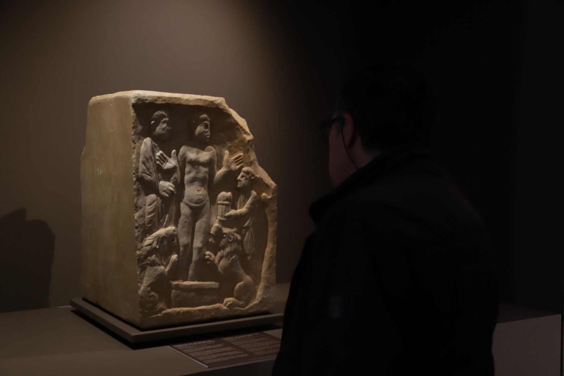 La espectacular exposición &#039;Símbolo: Luz de Nicea&#039; en la Mezquita Catedral, en imágenes