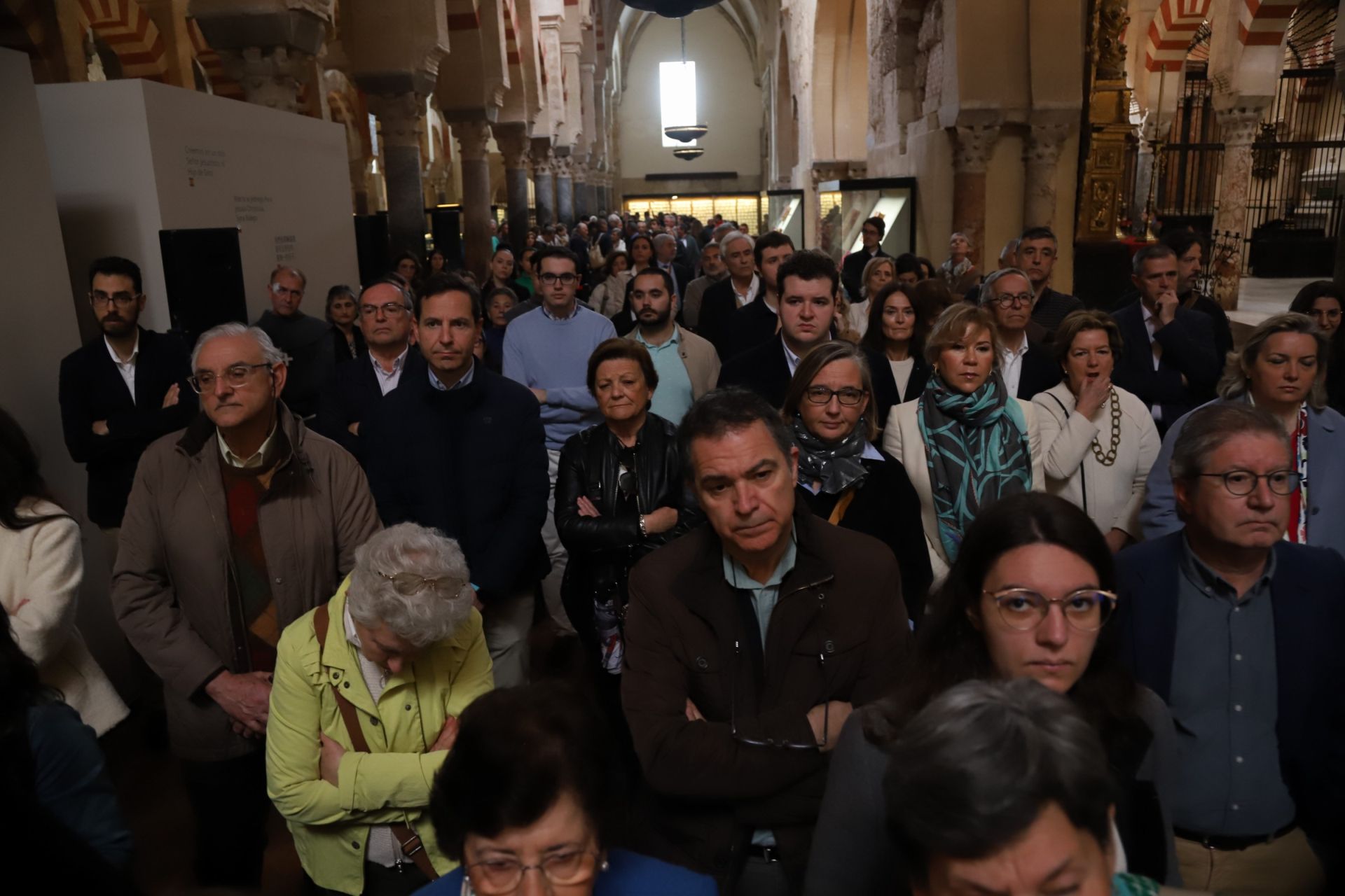 La espectacular exposición &#039;Símbolo: Luz de Nicea&#039; en la Mezquita Catedral, en imágenes