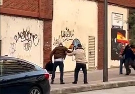 La Fiscalía de Ponferrada pide cinco años de cárcel para el hombre que agredió al presidente del Consejo Comarcal del Bierzo