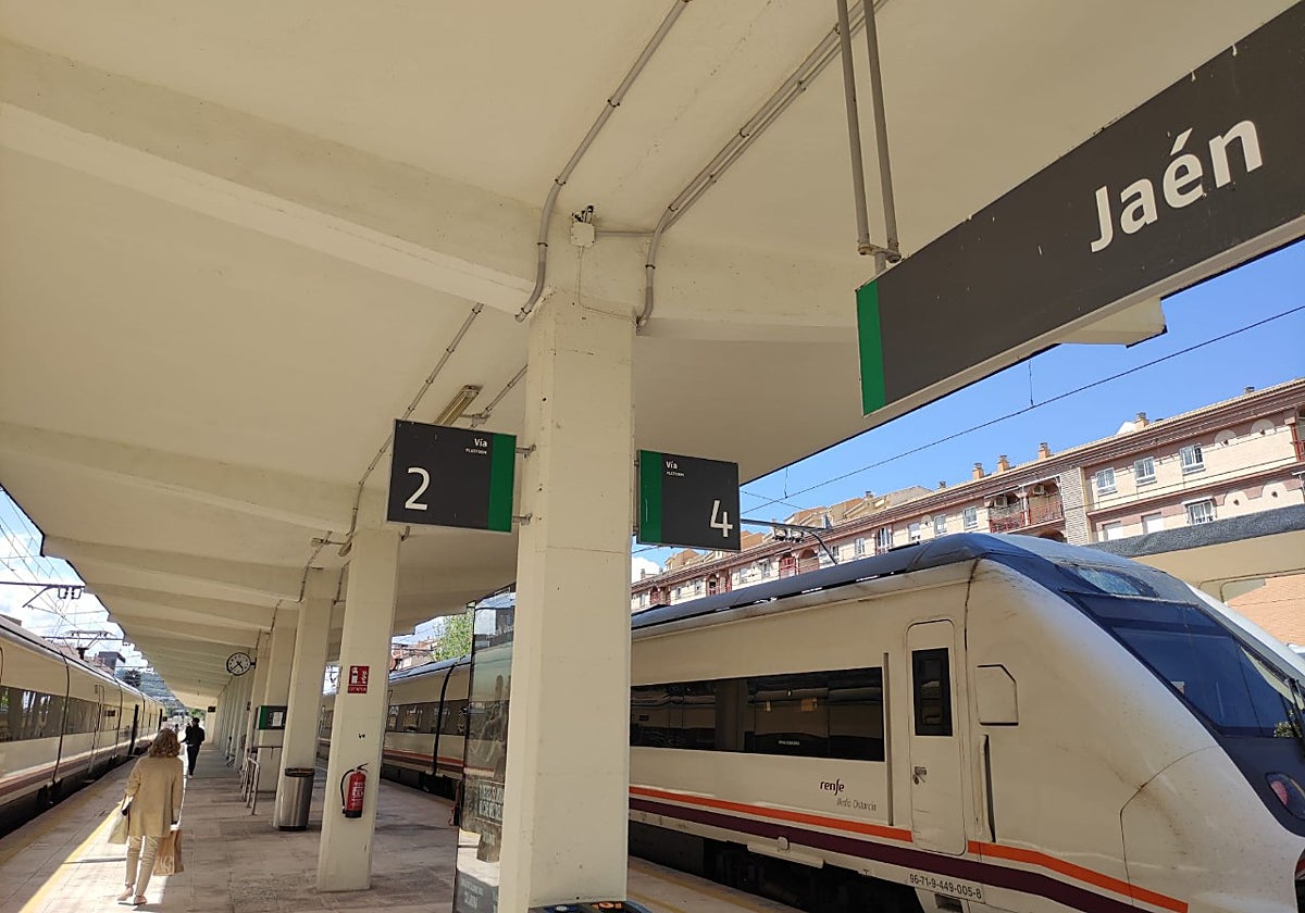 Restablecida la conexión Jaén-Córdoba tras veinte días sin tren