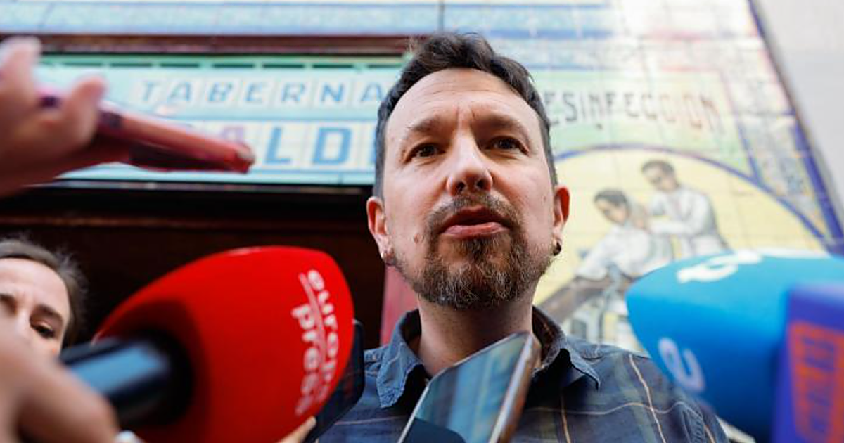 Pablo Iglesias usa su bar de Lavapiés para proclamar a Podemos como la  izquierda que «quiere poder sin prostituir su discurso»