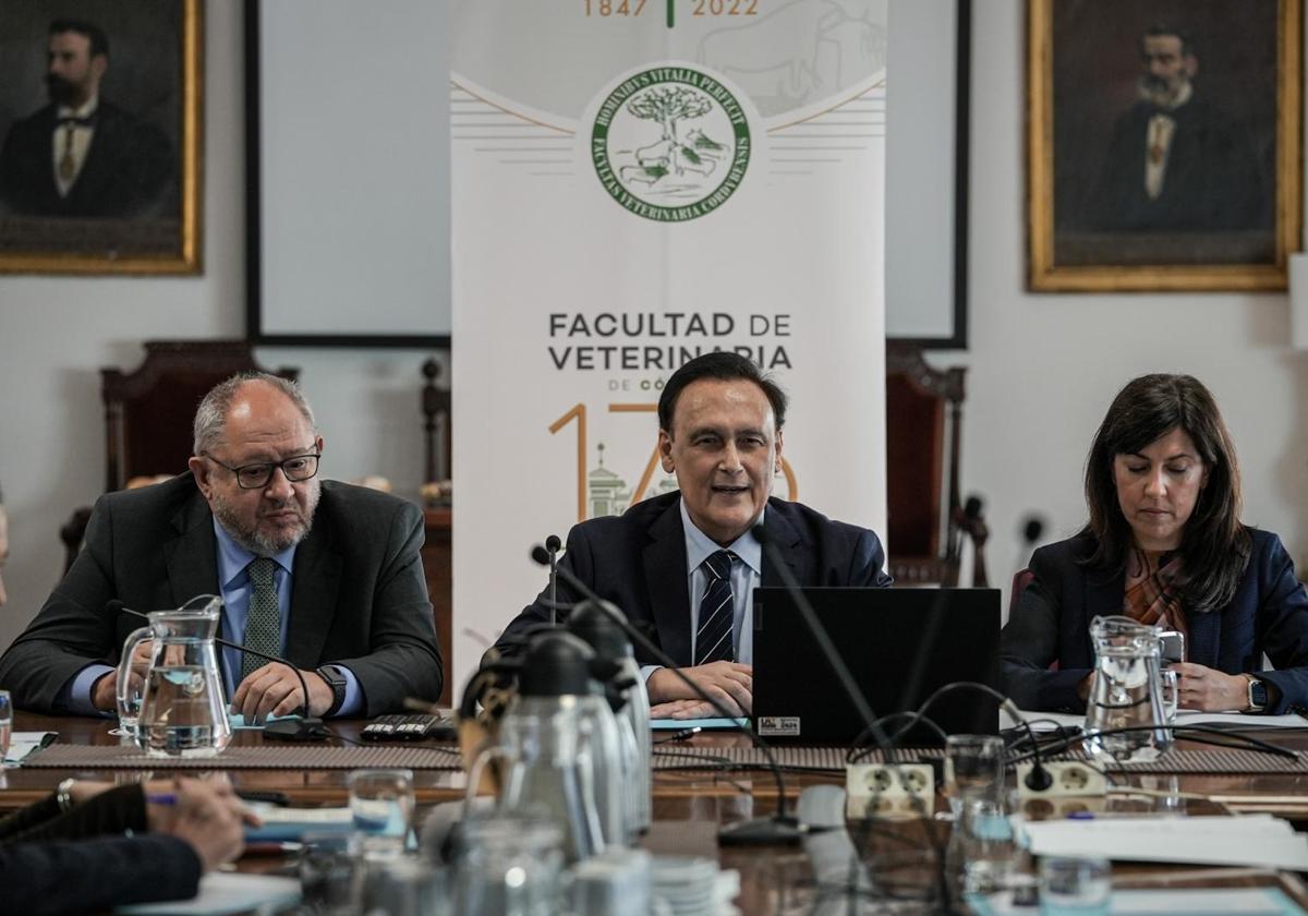 El consejero de Universidad e Investigación, en el acto de puesta en marcha del Caizem