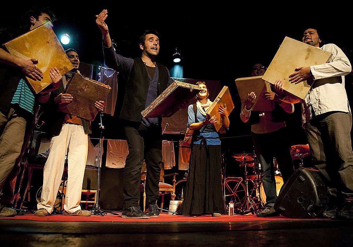 El Náan, durante una actuación