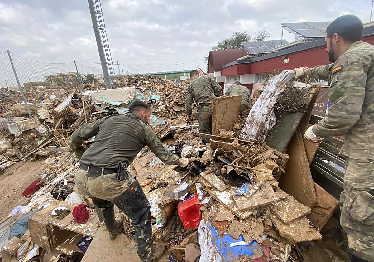 Unos 3.300 efectivos de la BRI X de Córdoba han ayudado a los damnificados de la Dana en Valencia