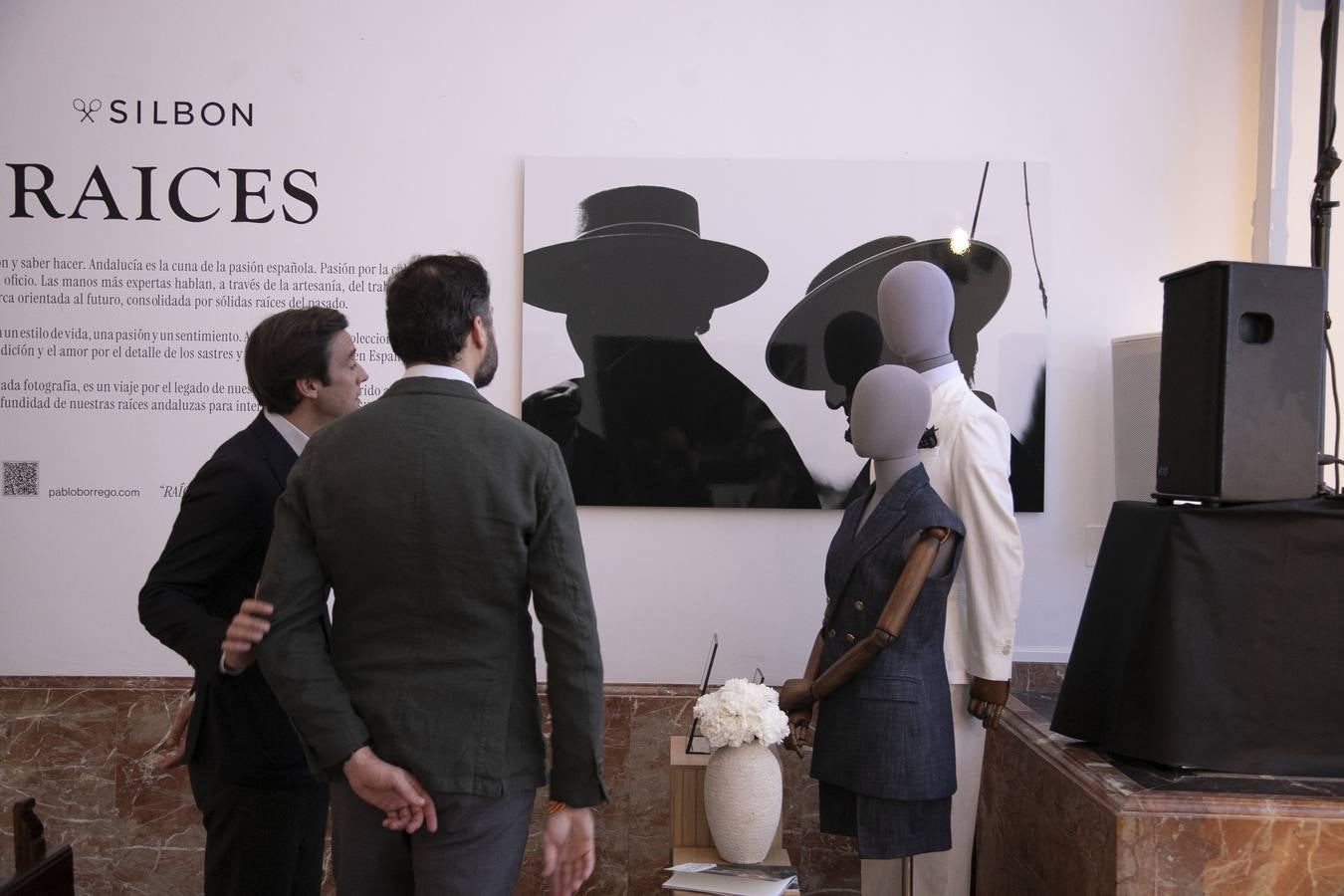 La sugestiva exposición &#039;Raíces&#039; de Pablo Borrego en la Fundación Gala, en imágenes