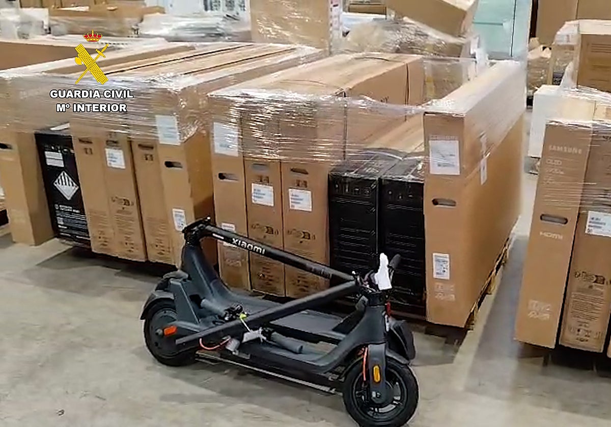 Imagen de la mercancía robada en las empresas