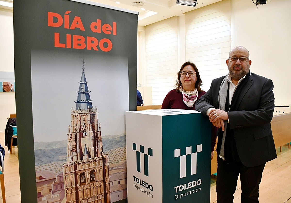 Mariló De Ancos, directora del centro San Clemente, y Tomás Arribas, diputado de Cultura