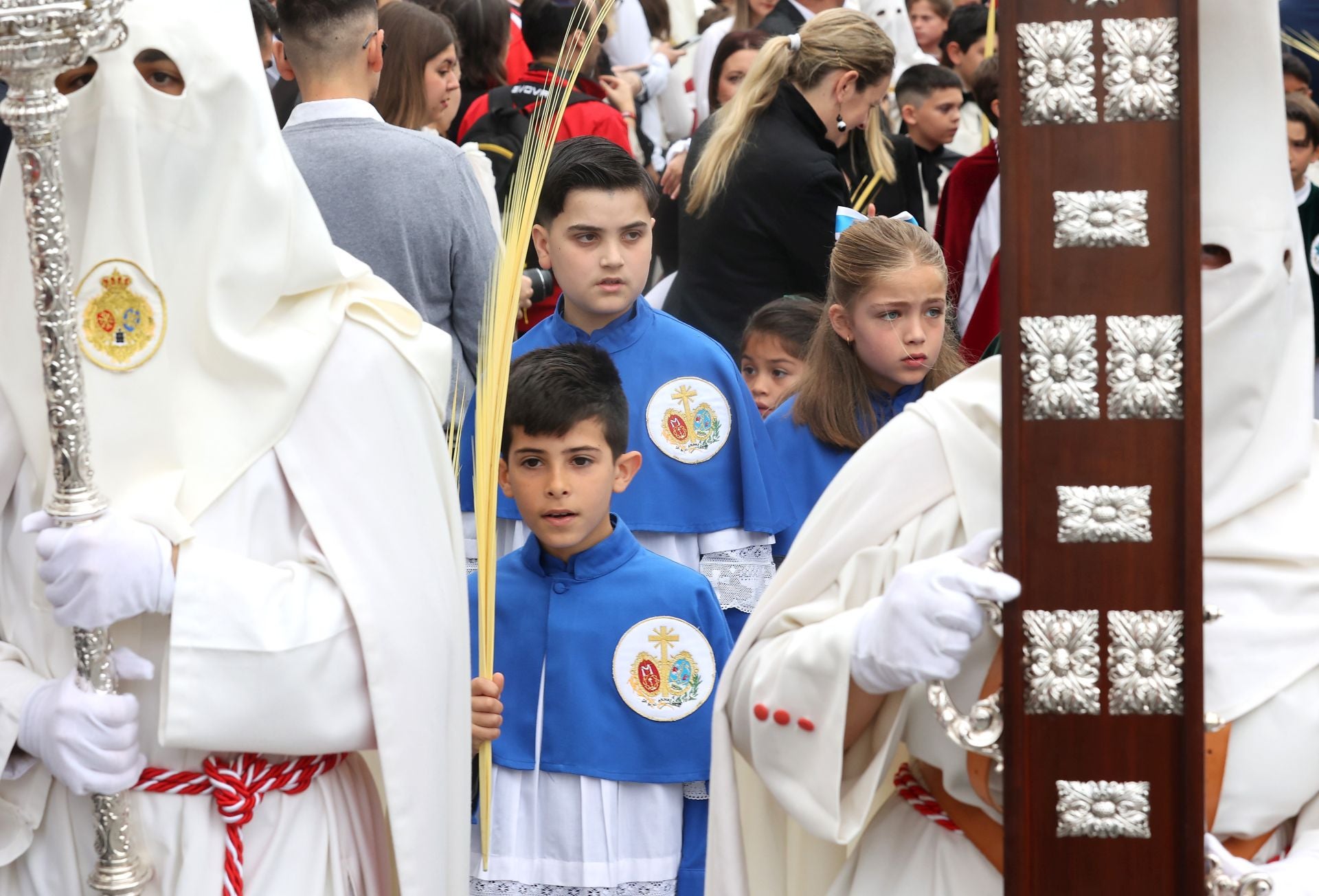 La ilusionante salida de la Borrquita el Domingo de Ramos en Córdoba, en imágenes
