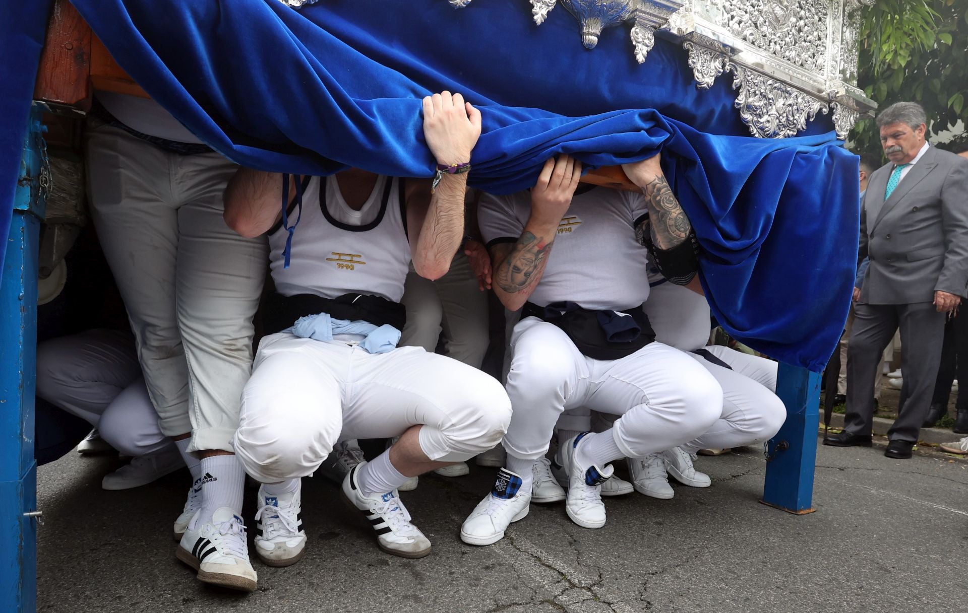 La ilusionante salida de la Borrquita el Domingo de Ramos en Córdoba, en imágenes