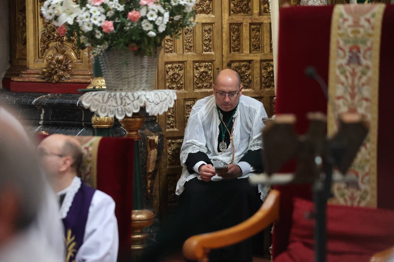 La emotiva procesión de la Esperanza de Córdoba, en imágenes