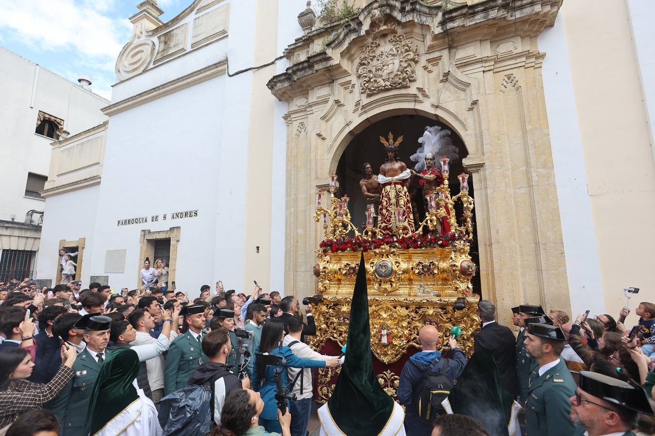 La emotiva procesión de la Esperanza de Córdoba, en imágenes