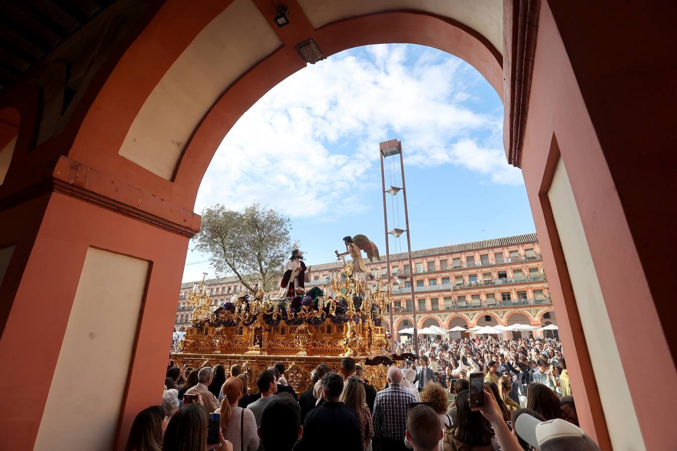 La pletórica procesión del Huerto de Córdoba, en imágenes