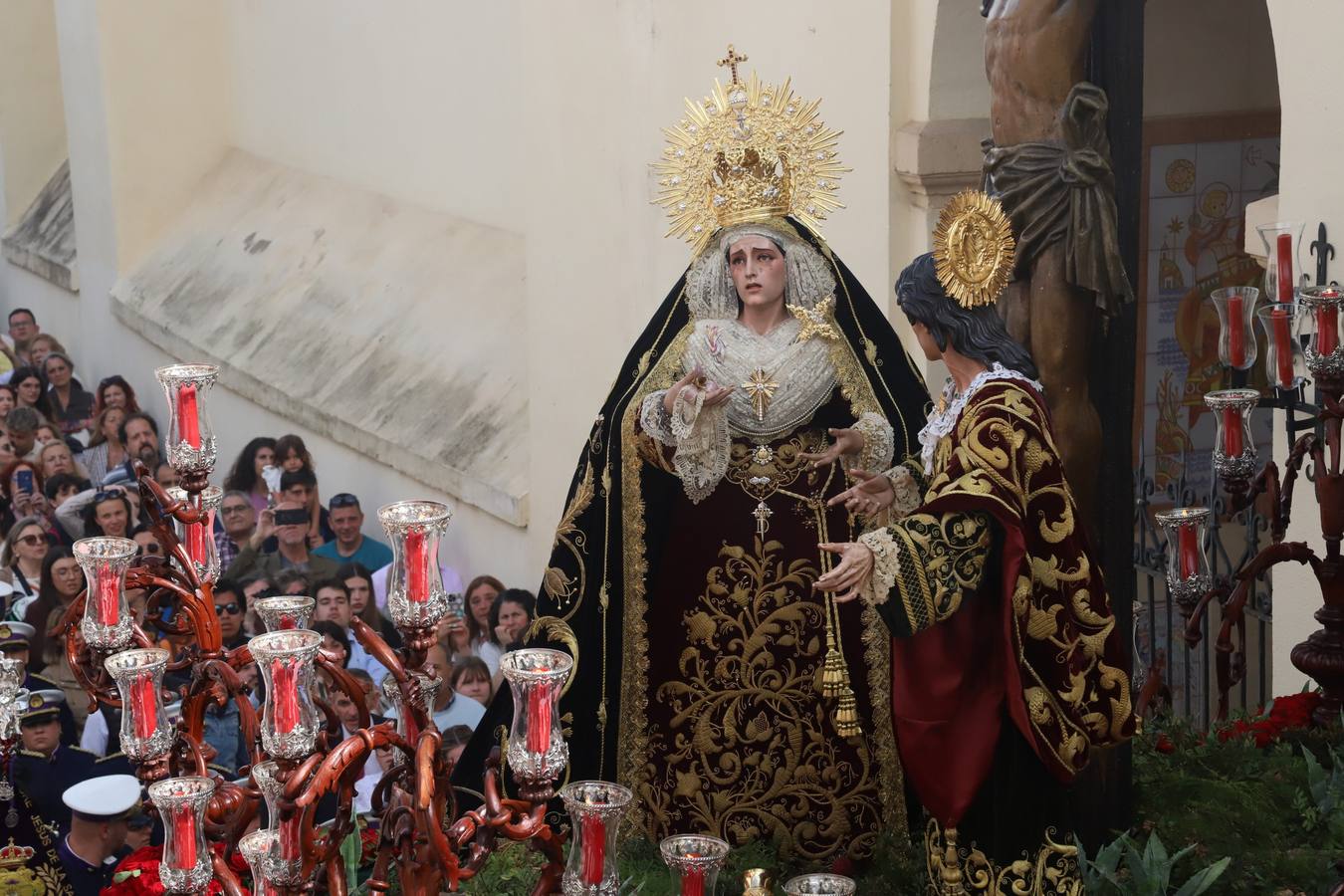 El sentido cortejo de las Penas de Santiago de Córdoba, en imágenes