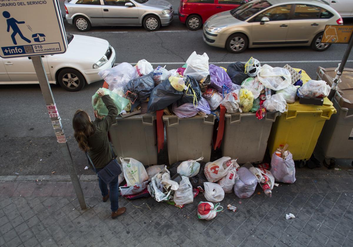 Huelga de basuras en Madrid en 2017