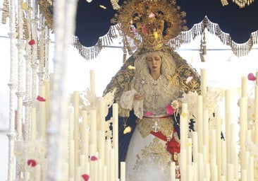 El emocionante paso de la hermandad de la Estrella por el Lunes Santo de Córdoba, en imágenes