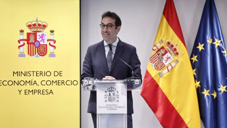 El Gobierno niega que Cuerpo haya ido a Washington a calmar los recelos del viaje de Sánchez a China