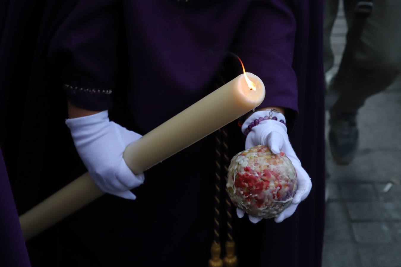 La hermandad del Calvario en el Miércoles Santo de Córdoba, en imágenes