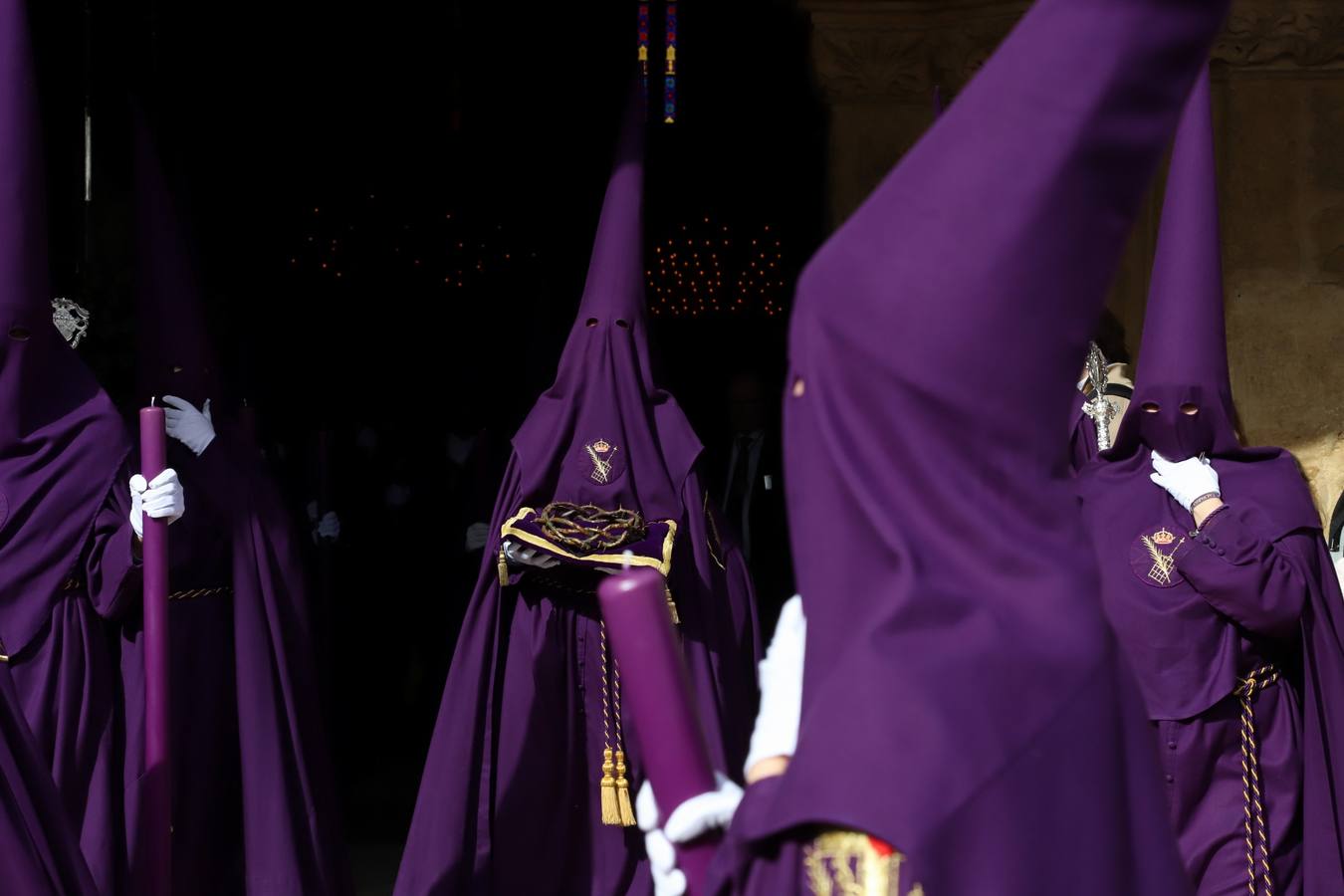 La hermandad del Calvario en el Miércoles Santo de Córdoba, en imágenes