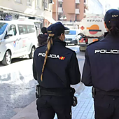 Agónico rescate de una mujer que circulaba sin control mientras convulsionaba en Tenerife