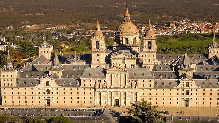 El Monasterio de El Escorial se construyó en un tiempo récord para la época: 21 años
