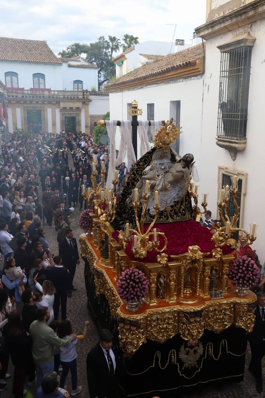 Las imágenes de la procesión de Las Angustias del Jueves Santo de Córdoba