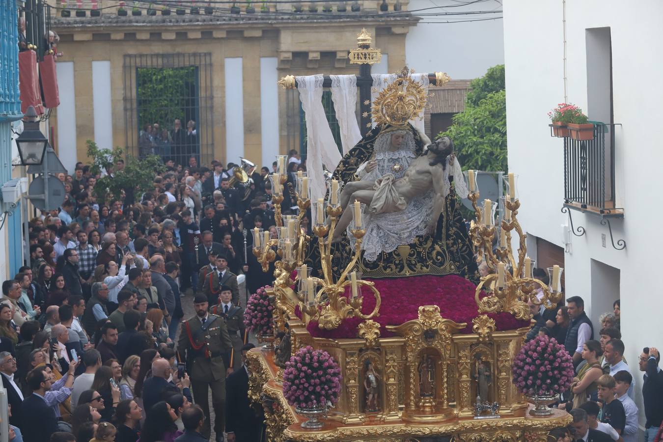 Las imágenes de la procesión de Las Angustias del Jueves Santo de Córdoba