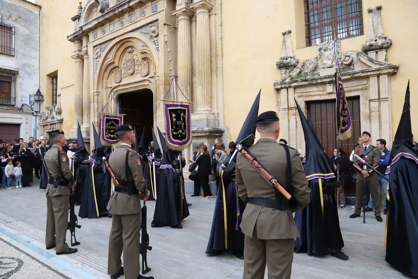 Las imágenes de la procesión de Las Angustias del Jueves Santo de Córdoba