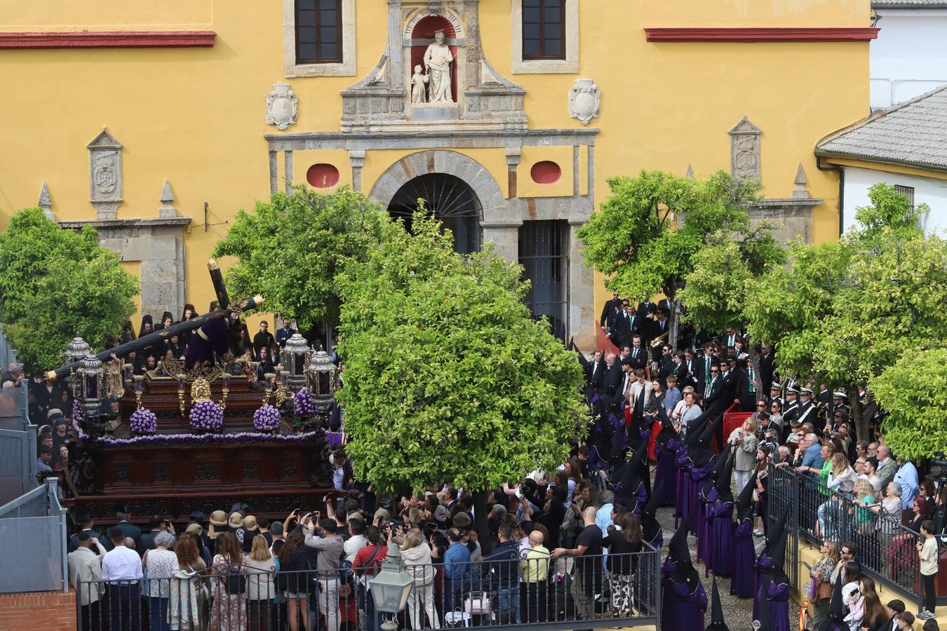 Las imágenes de la hermandad del Caído en el Jueves Santo de Córdoba