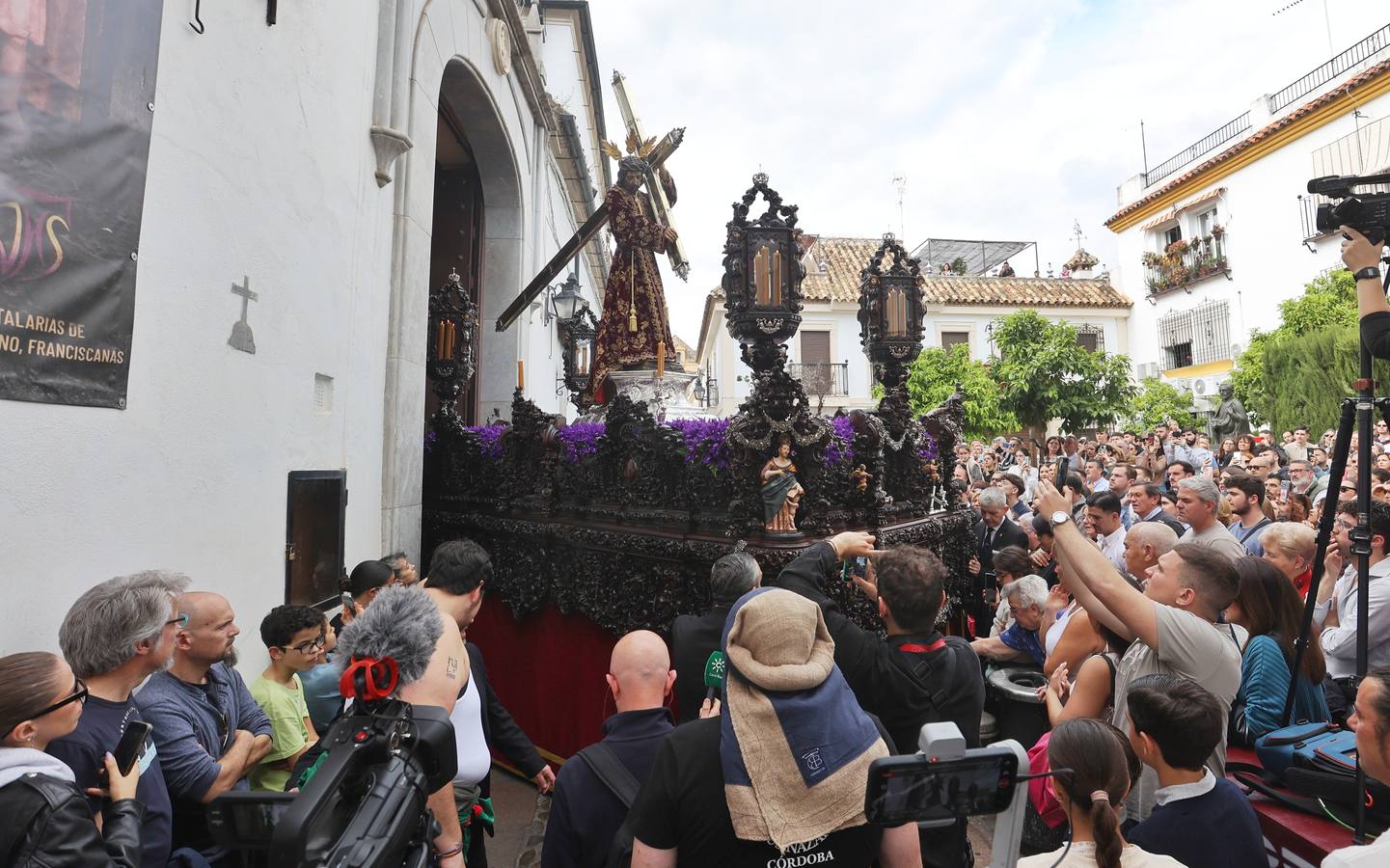 Las imágenes de la hermandad del Nazareno en el Jueves Santo de Córdoba