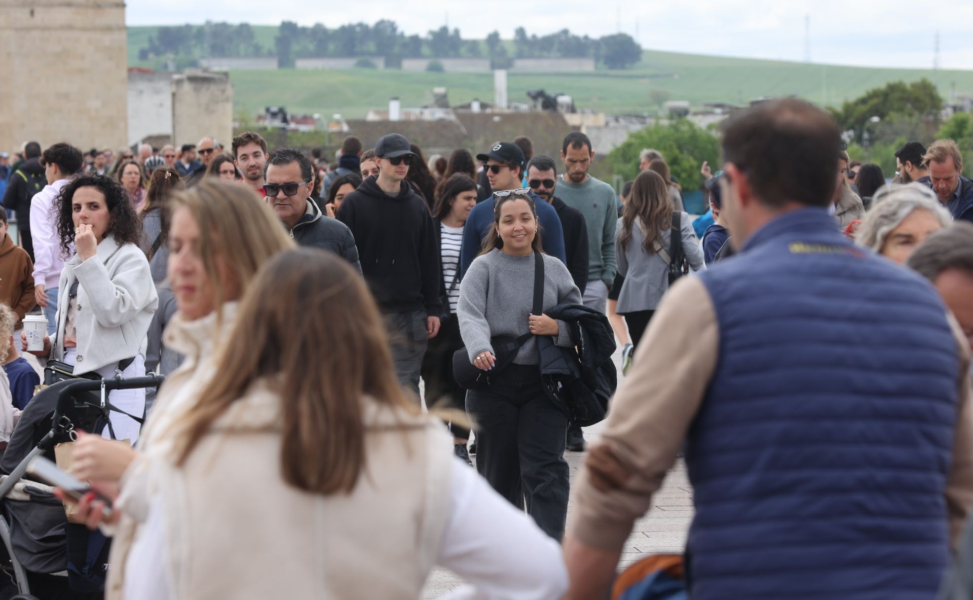 El ambiente del turismo este Jueves Santo en Córdoba, en imágenes