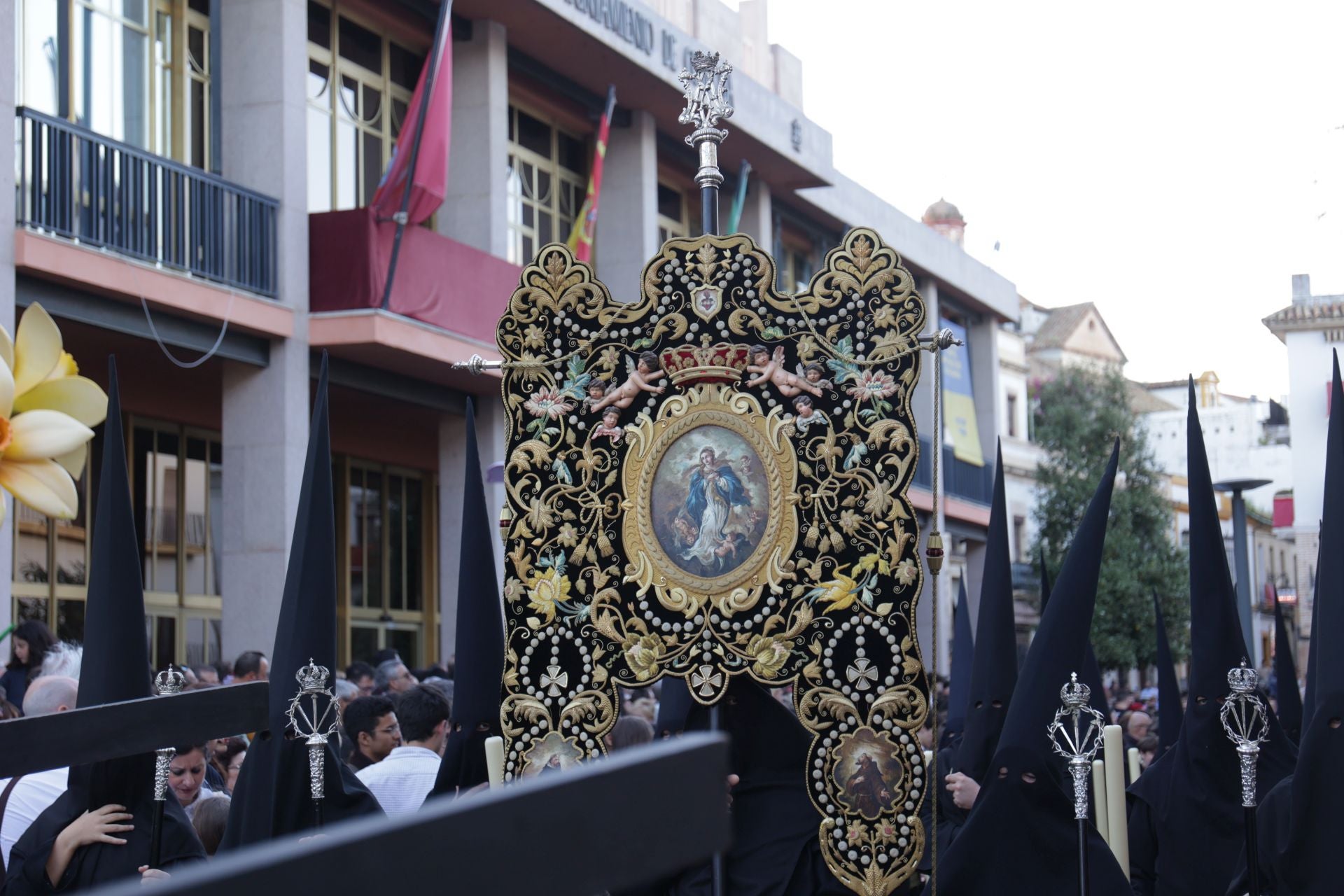 Las imágenes de la procesión de la Expiración del Viernes Santo de Córdoba