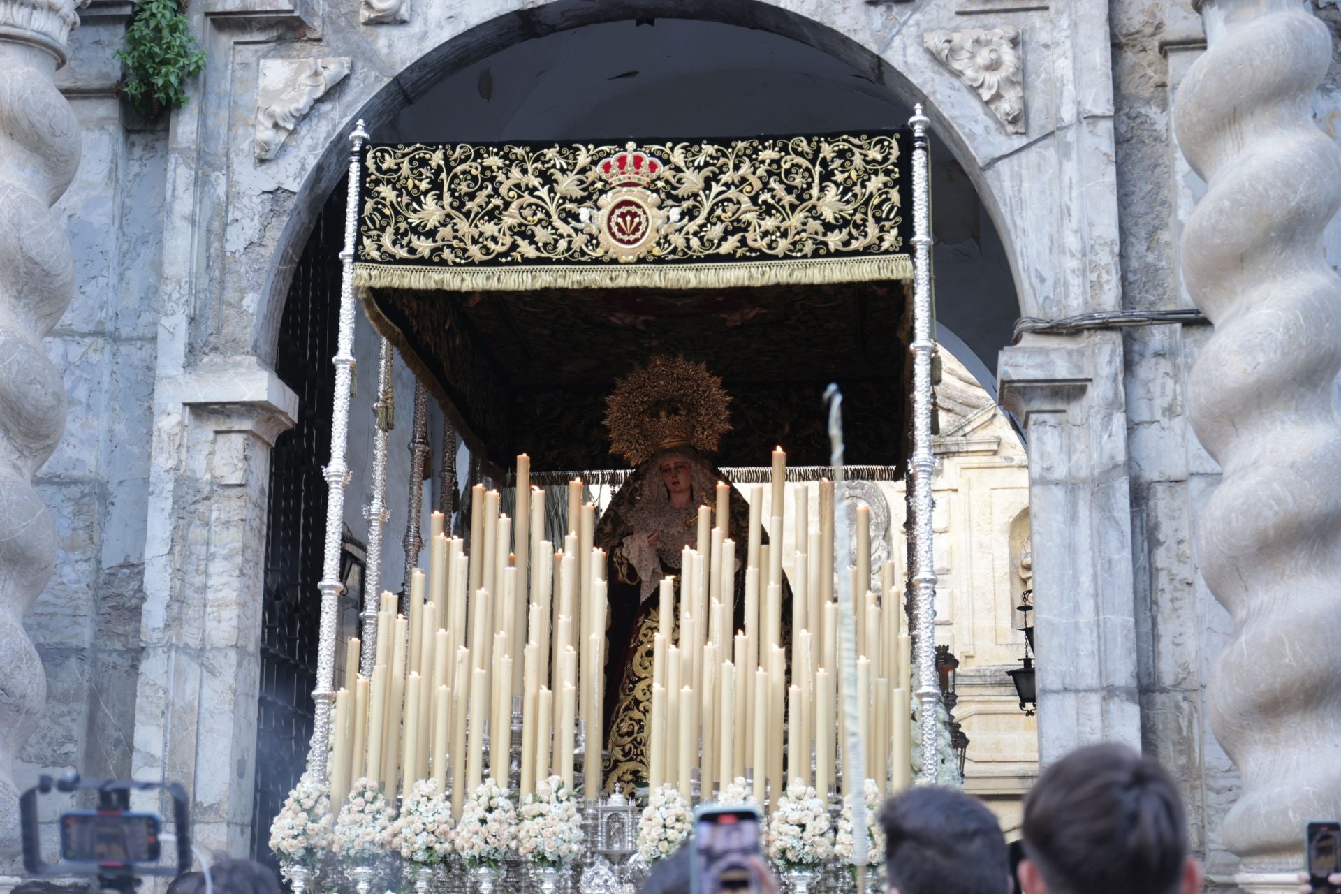 Las imágenes de la procesión de la Expiración del Viernes Santo de Córdoba