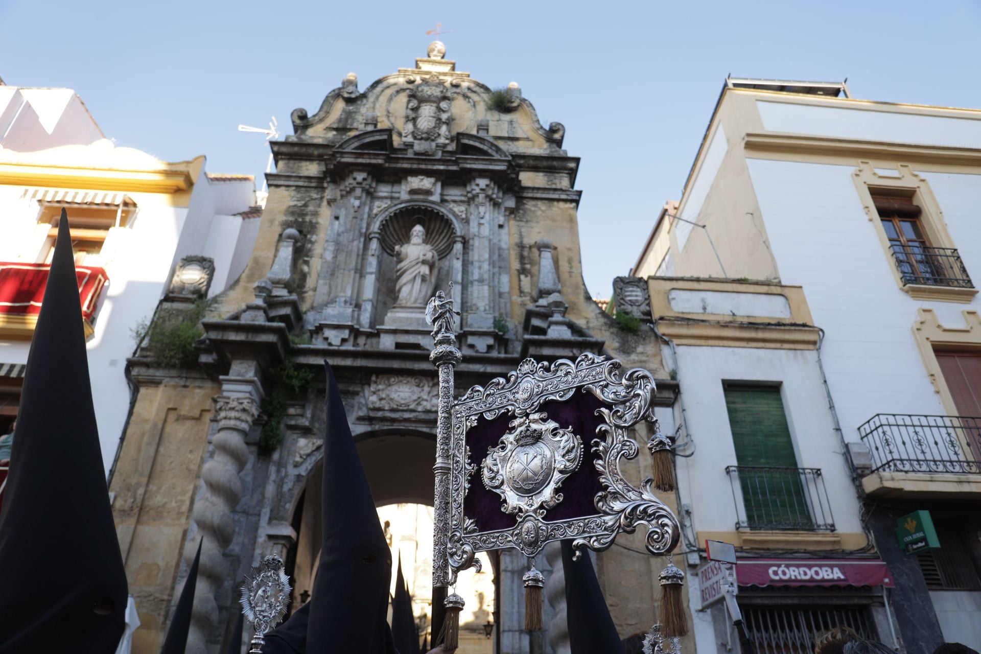 Las imágenes de la procesión de la Expiración del Viernes Santo de Córdoba