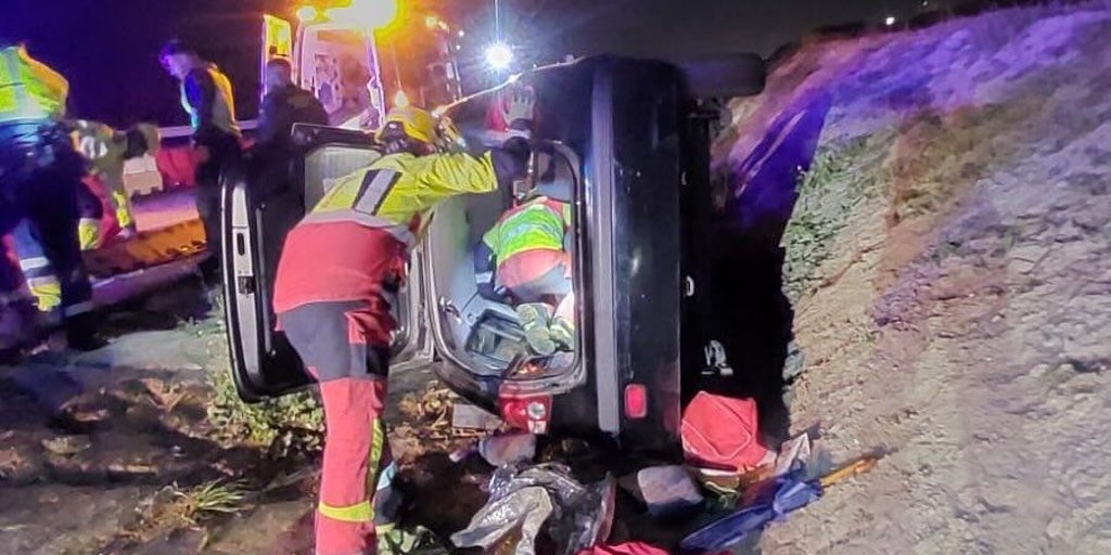 Muere un hombre de 64 años al volcar su vehículo en La Torre de Esteban Hambrán