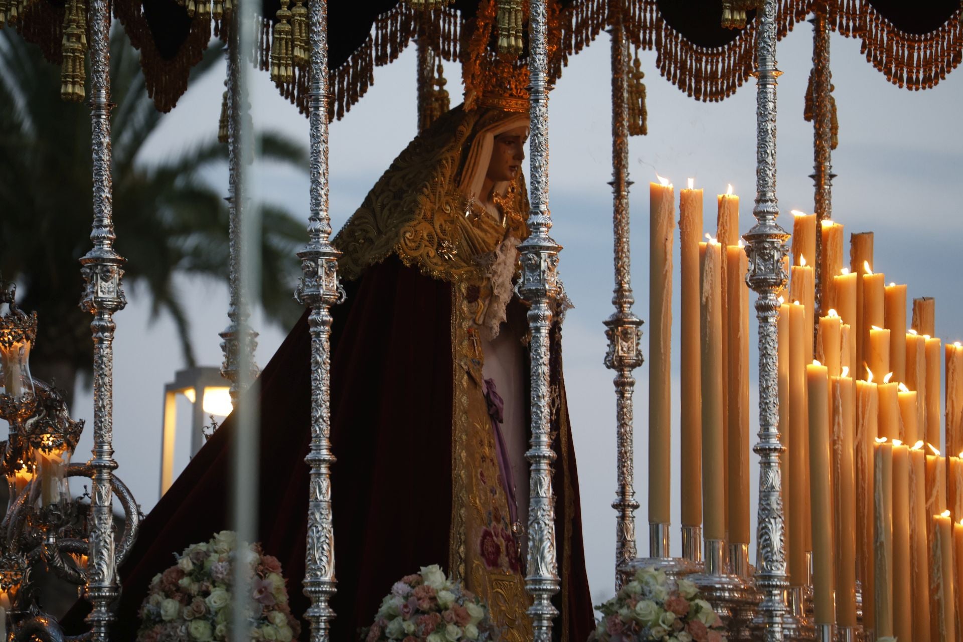 Las imágenes de la procesión del Descendimiento del Viernes Santo de Córdoba