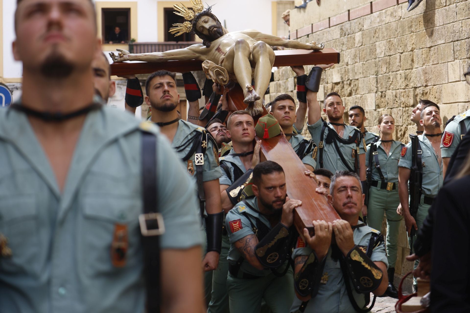 Las imágenes del vía crucis del Señor de la Caridad en Córdoba