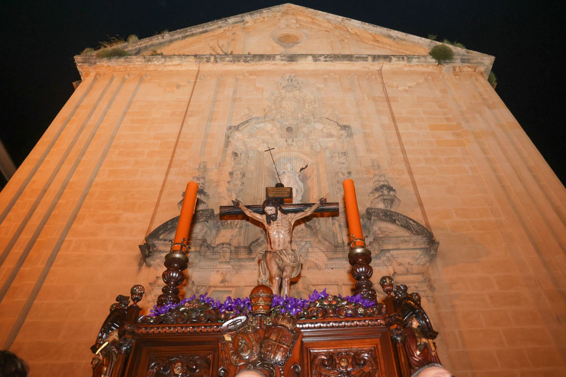 Las imágenes de la Buena Muerte en la Madrugada de la Semana Santa de Córdoba