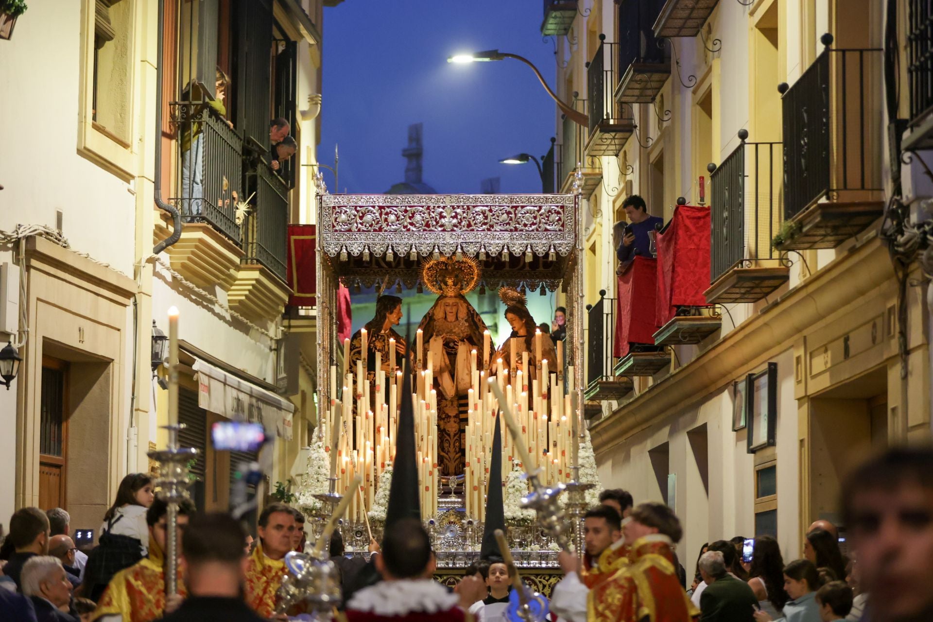Las imágenes de la procesión del Santo Sepulcro del Viernes Santo de Córdoba