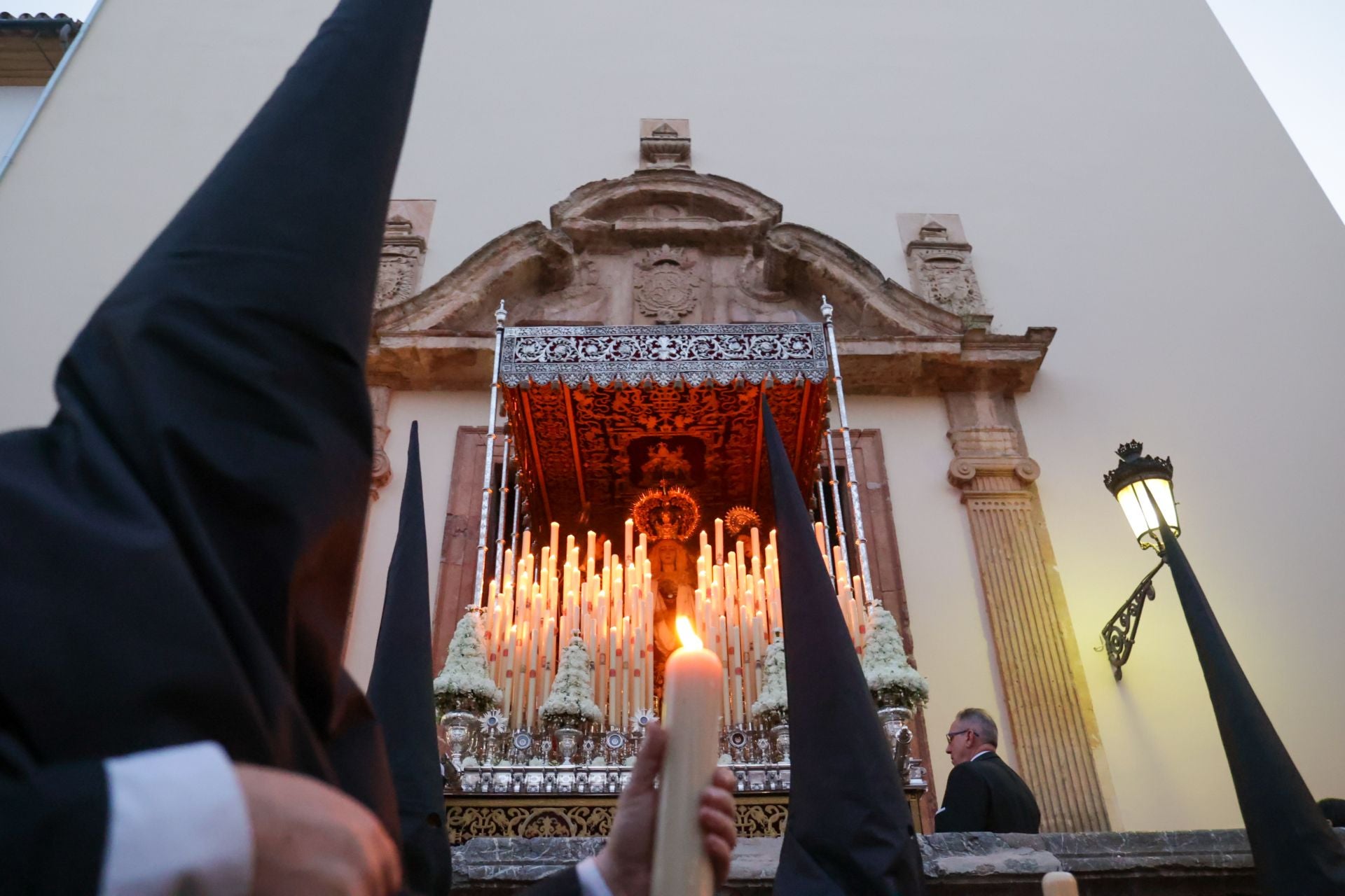 Las imágenes de la procesión del Santo Sepulcro del Viernes Santo de Córdoba